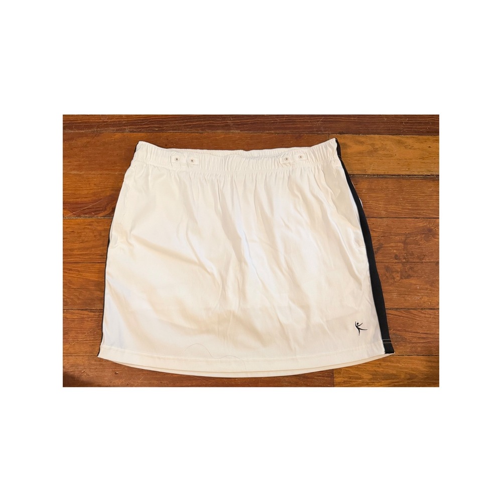 Danskin Now Womens White Athletic Skort Tennis Golf Skirt Size S 4-6 DN52489